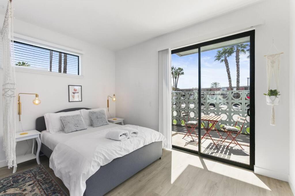 Large Studio Rooftop & Poolside - Walk To Old Town Scottsdale Exteriör bild