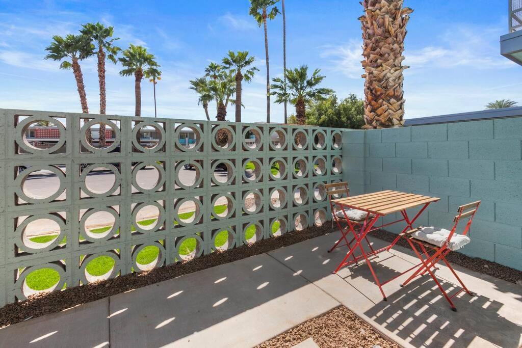 Large Studio Rooftop & Poolside - Walk To Old Town Scottsdale Exteriör bild