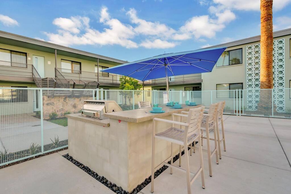 Large Studio Rooftop & Poolside - Walk To Old Town Scottsdale Exteriör bild