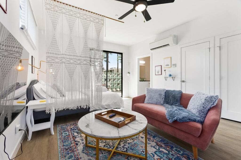 Large Studio Rooftop & Poolside - Walk To Old Town Scottsdale Exteriör bild